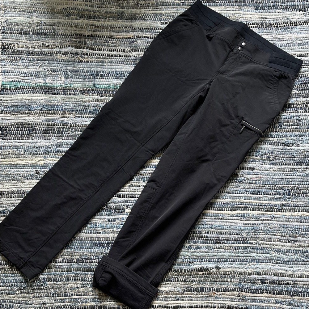 Duluth Trading Co Black Cargo Pants